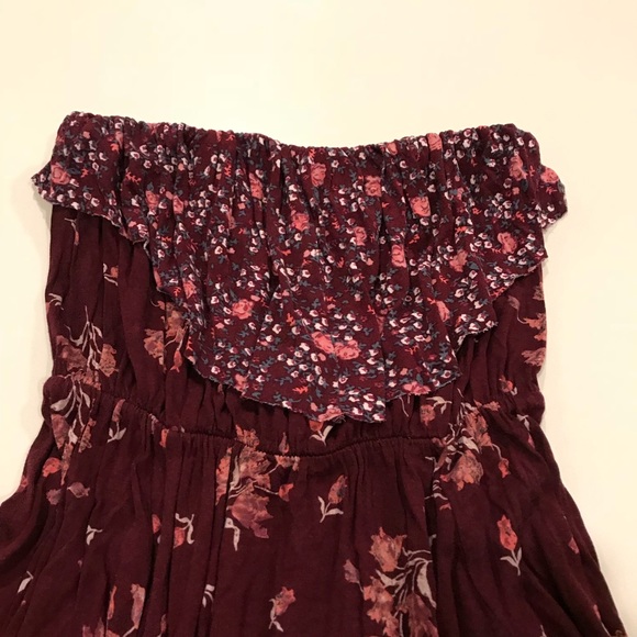 Women’s Floral Kimchi Blue Urban Outfitters Burgundy Strapless Mini Dress - Picture 3 of 4